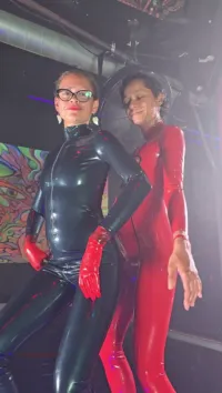 Latexgirlies - From the street to the club