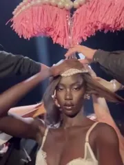 Anok Yai - Video