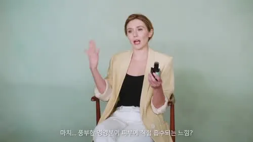 Elizabeth Olsen - Video
