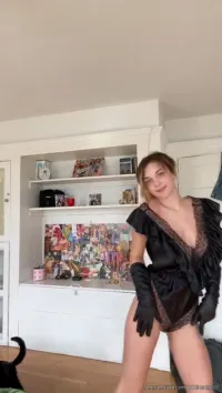 Gabbie Carter - Exclusive fan site - premium videos - chat and pictures master