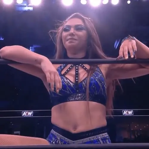 (Skye Dolecki) Skye Blue AEW - Video