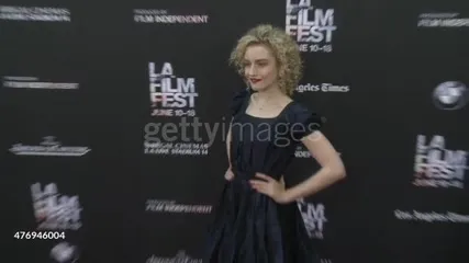Julia Garner - Video