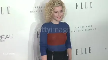Julia Garner - Video
