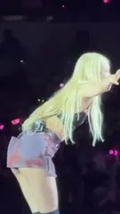 Rosé || Roseanne Park - BLΛƆKPIИK ( BLACKPINK ) - Video