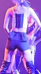 Sakura Miyawaki 宮脇 咲良 | LESSERAFIM - Video