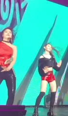 Ryujin - ITZY (신류진, Shin Ryu-jin) - Gleaming illegal amber penshell