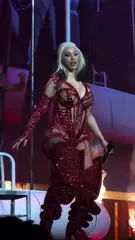 Cardi B - Gsgxi EVwj O5 Eu QF