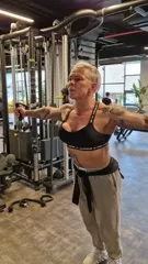 Crazyxbody / musclegirlxxx - Video