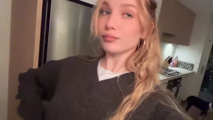 Maddie Ziegler - Video