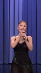 Ariana Grande - Video