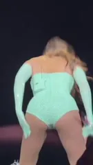 Emilia Mernes - Video