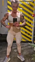crazyxbody / musclegirlxxx - Video