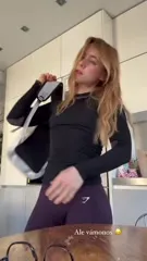 Clara Galle - Video