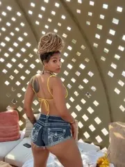 Shenseea - Video