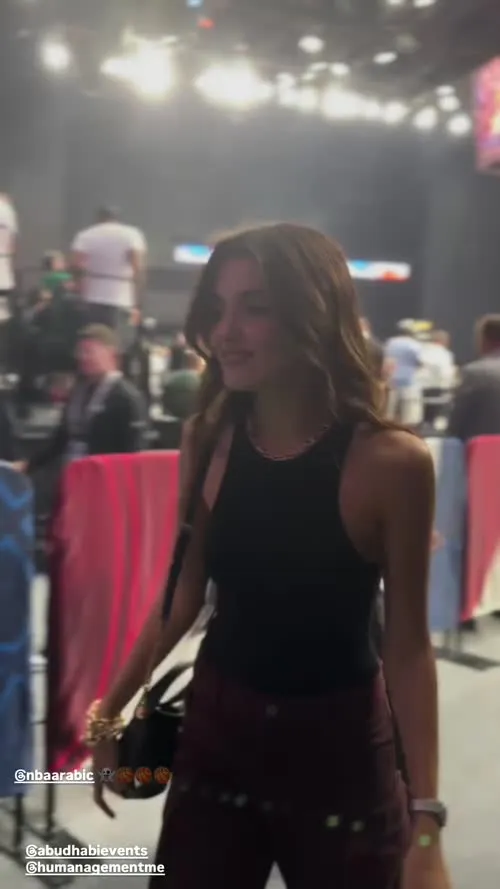 Hande Ercel - Video