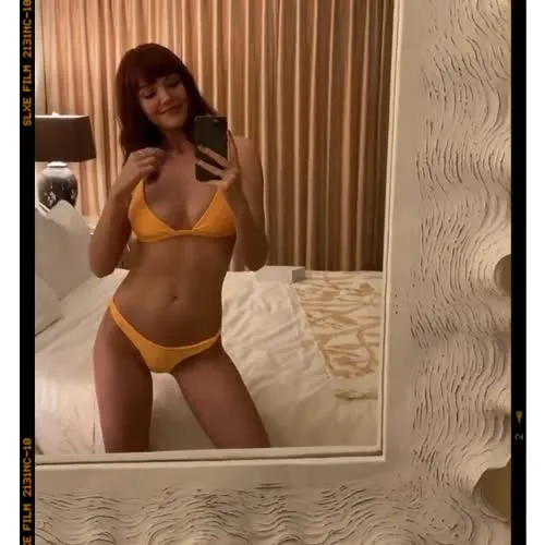 Hannah Rose May - Video #73447