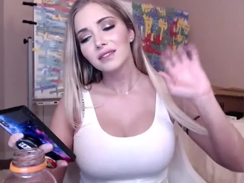 Kenna James - Harli lotts-mfc-201809252238