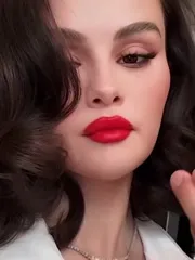 Selena Gomez - Video #421474