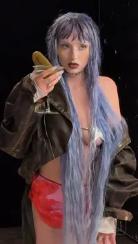 Ashnikko - Hey @horsegiirl420