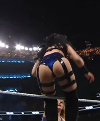 Stephanie Vaquer - Video