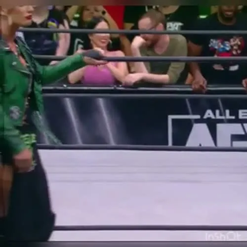 Toni Storm - Video