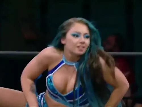 (Skye Dolecki) Skye Blue AEW - Video