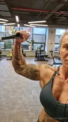 crazyxbody / musclegirlxxx - Video
