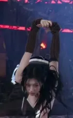 Chaeryeong - ITZY (채령) - Video