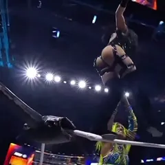 Stephanie Vaquer - Video #314842