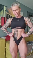 crazyxbody / musclegirlxxx - Video
