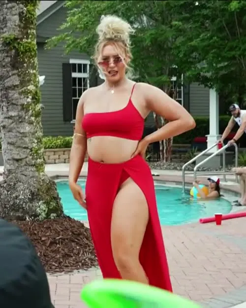 WWE Nikkita Lyons - Video