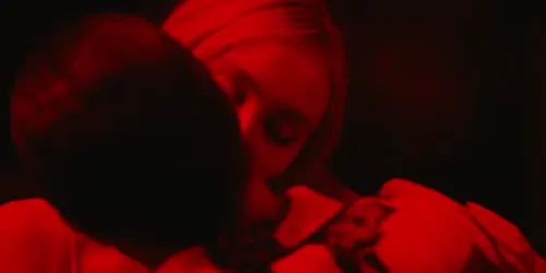 Lily-Rose Depp - Idol E01 1