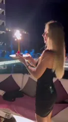 Anjelica Ebbi | Kapitolin Franc - Video #190114