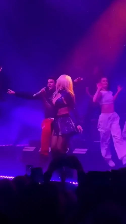 Ava Max - Video