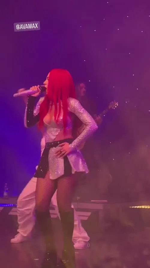 Ava Max - Video