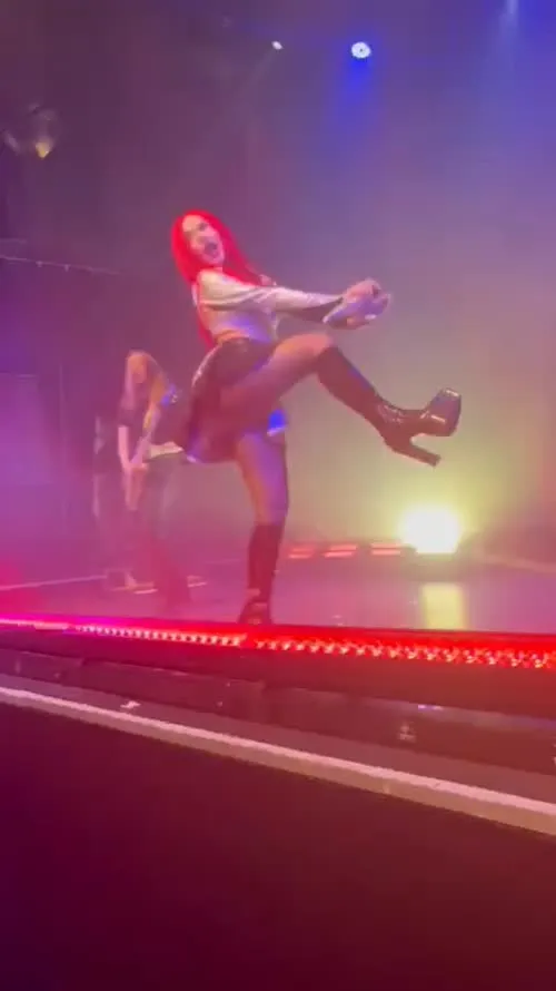 Ava Max - Video