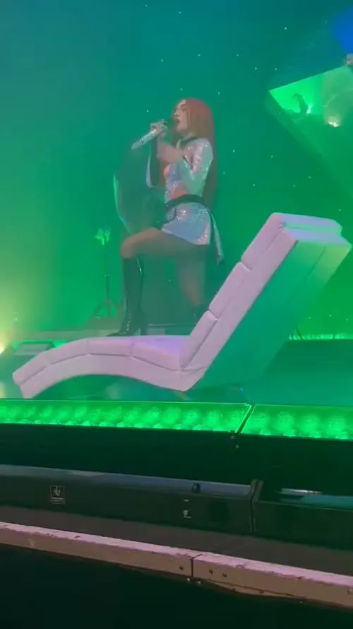 Ava Max - Video