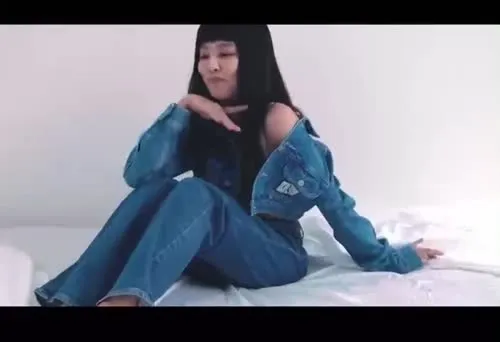 Jennie | BLΛƆKPIИK (Blackpink) - Video