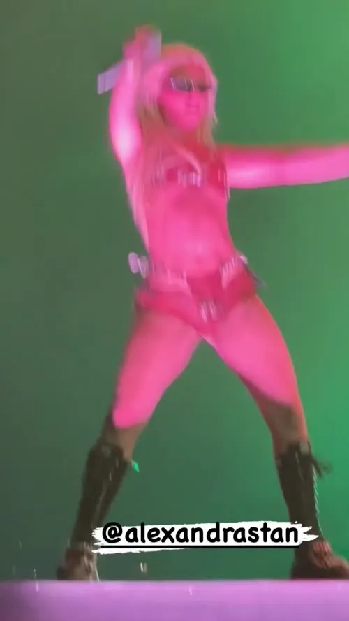 Alexandra Stan - Video