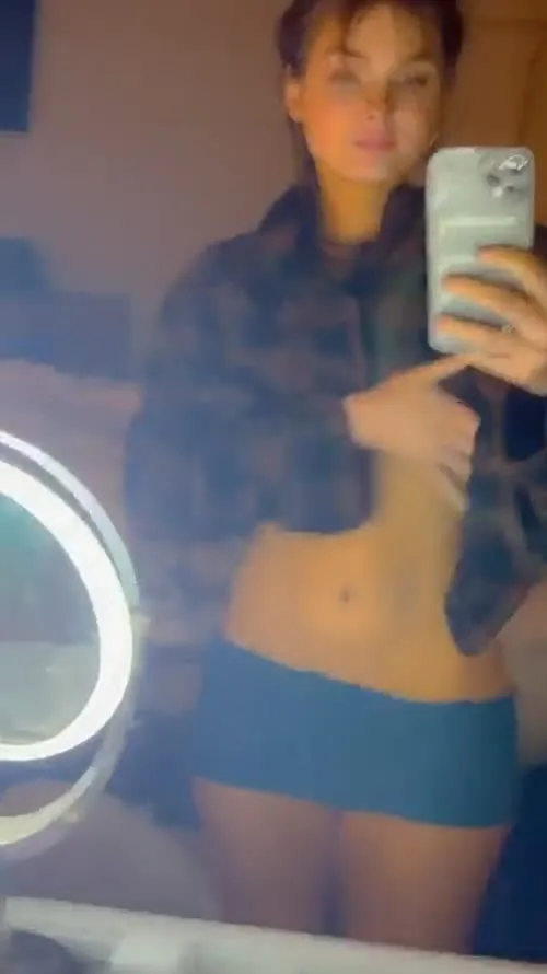 Brighton Sharbino - Video