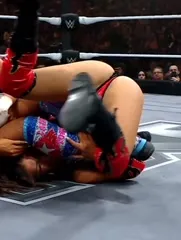 Kendal Grey / Peyton Prussin - WWE - Video