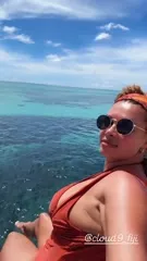 Joy Taylor - Instaget