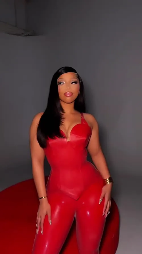 Chloe Bailey - Video