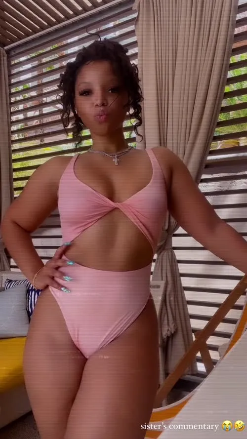 Chloe Bailey - Video