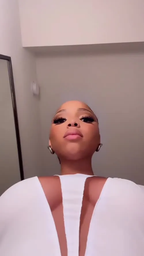 Chloe Bailey - Video
