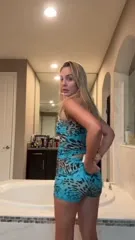 Cassie Lee/Jess McKay (Peyton Royce/Billie Kay) - Video