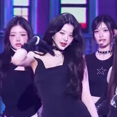 Jang Won-young / 장원영 WONYOUNG - Video