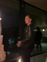 Hailey Baldwin Bieber - XmrX