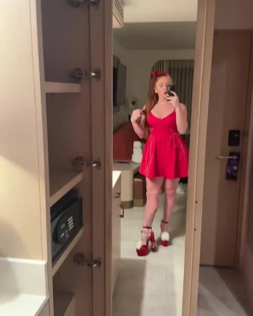 Isla Dawn - Video