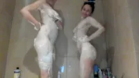 Wennndyk - ItsEvie and wennndyk 20 shower together, rub each other with lotion, play with each other's tts
